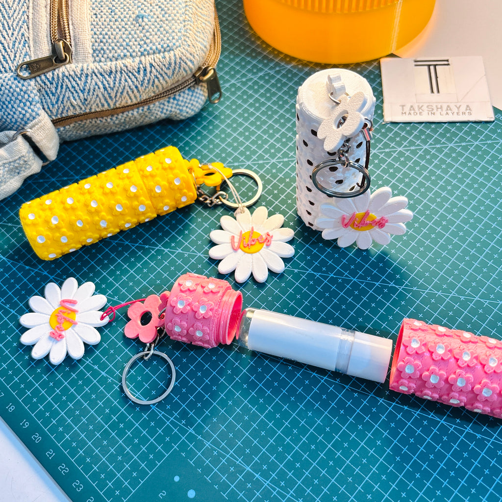 Cute Little Flower Lip Balm Holder Keychain 🌸| Customizable Daisy Charm Holder & Bag Accessory