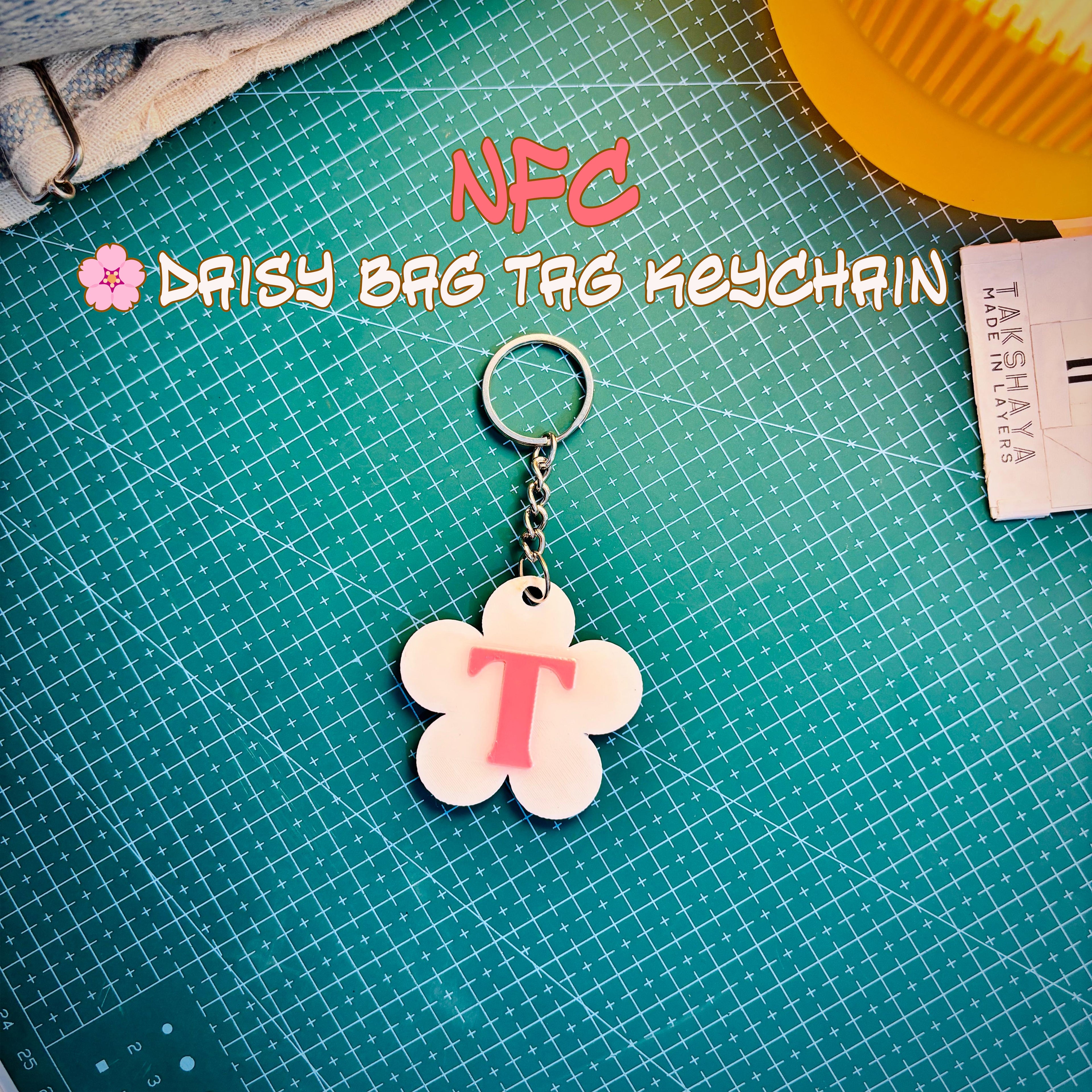 Personalized Smart NFC Daisy Keychain for Bag Tag | FREE Mini Pouch Bag